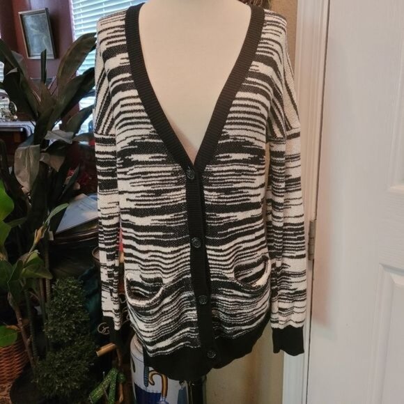 Anthropologie Cardigan Knit Black White Small Staring At Stars Medium Bo… - Picture 1 of 7